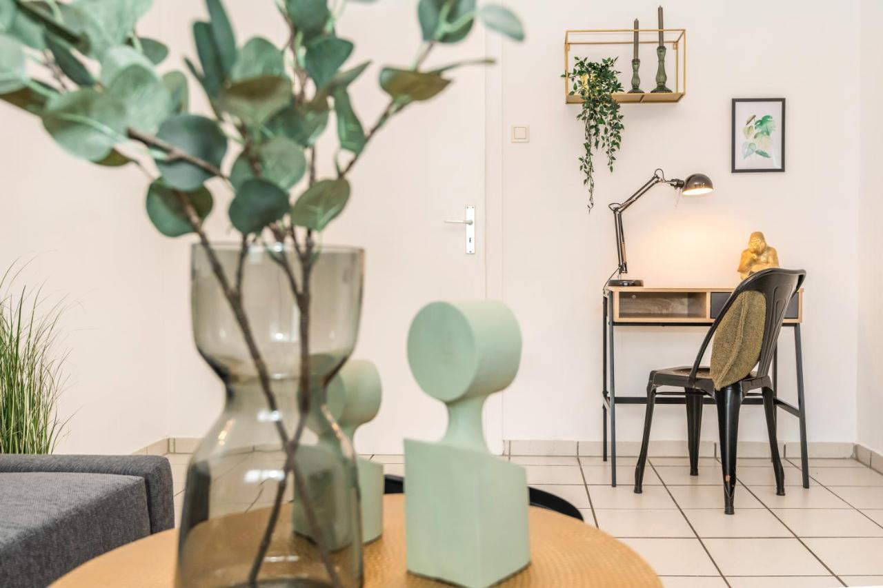 3-Zimmer-Wohnung Nahe Essen City, Bis 5 Personen, Smarttv, Wifi, Balkon Bagian luar foto